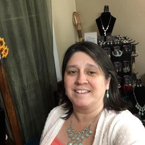 Meet your Posher, Rebecca